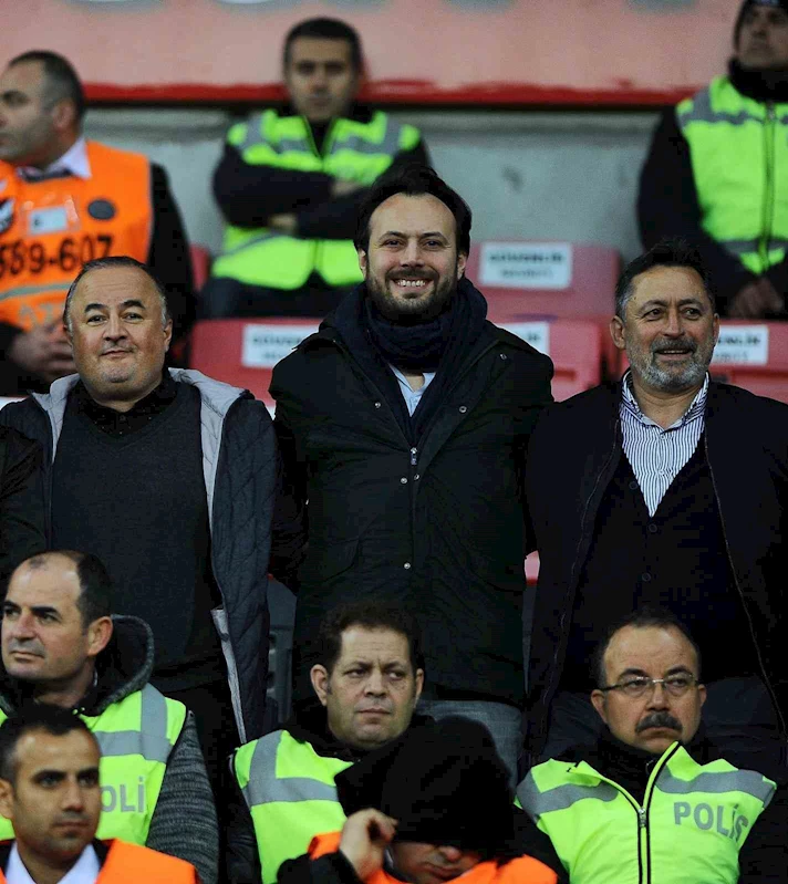 Tolgahan Tuğlu: 