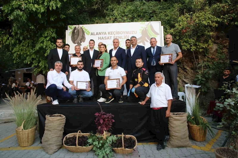 Alanya’da keçiboynuzu hasat şenliği ve coğrafi tescil belge töreni
