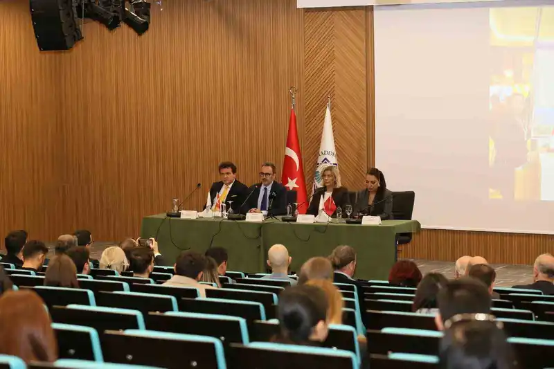 Alanya'da Sağlık Turizmi Paneli Düzenlendi