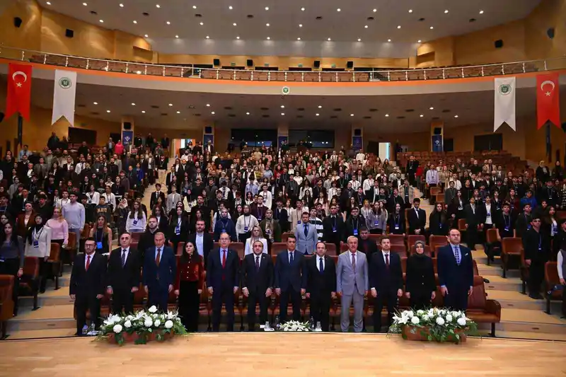 TÜBİTAK 2204-A Yarışması İstanbul Asya Bölgesi Tamamlandı