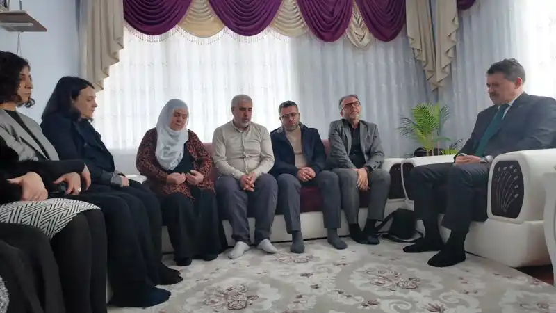 Başsavcı Ali Yeldan, Mihriban Yılmaz'ın ailesine taziyede bulundu