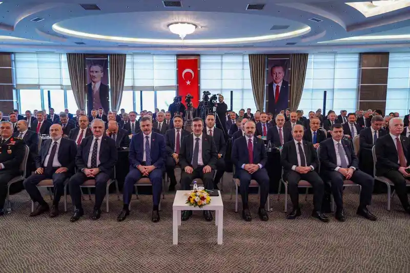 Yılmaz: Türkiye Yüzyılı için 81 ilin potansiyeli şart