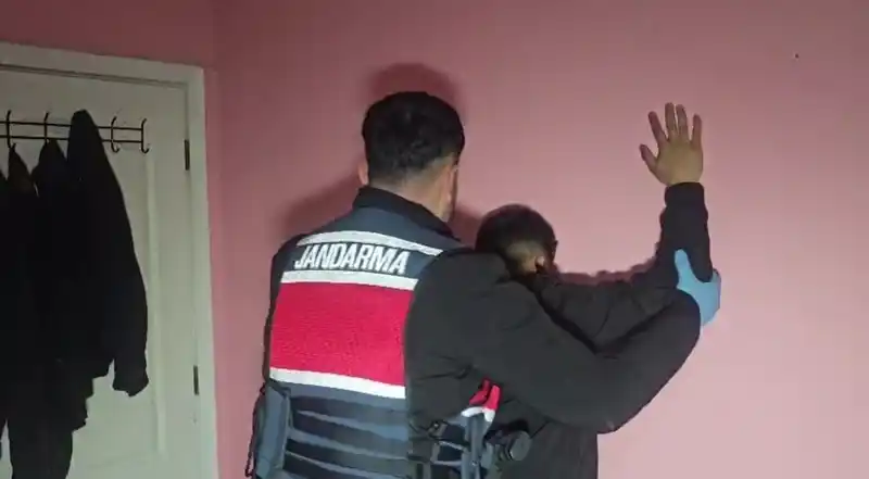 Mersin'de yasa dışı bahis operasyonu: 9 tutuklama