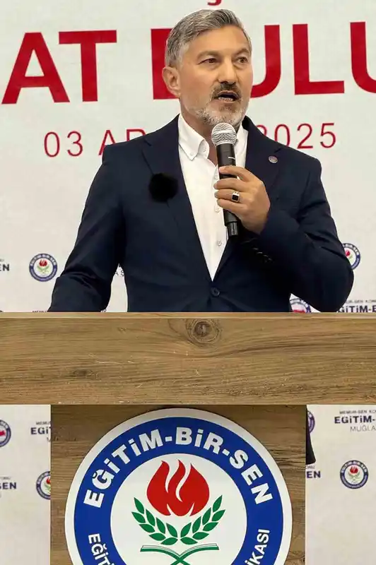 Eğitim-Bir-Sen'den Ramazan etkinliklerine karşı çıkan sendikalara tepki