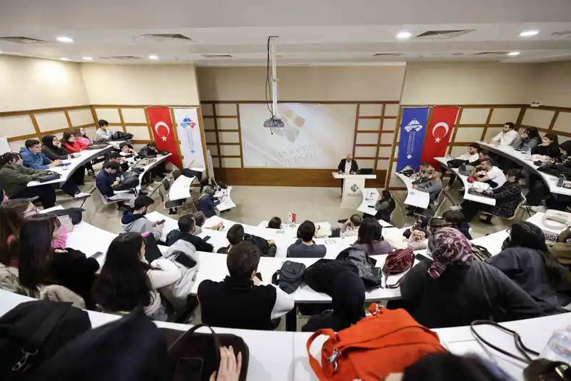 HKÜ'de Gılgamış Destanı Konferansı Düzenlendi