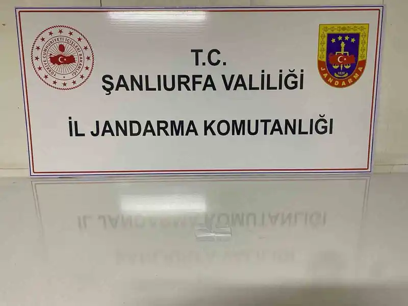 Şanlıurfa'da narkotik operasyon: Silah ve uyuşturucu ele geçirildi