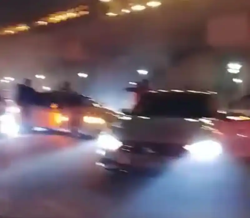 Adana'da düğün konvoyuna ceza yağdı: 17 araç ve gelin arabası