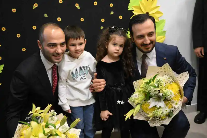 Gaziosmanpaşa'da Anne ve Çocuk Merkezi açıldı