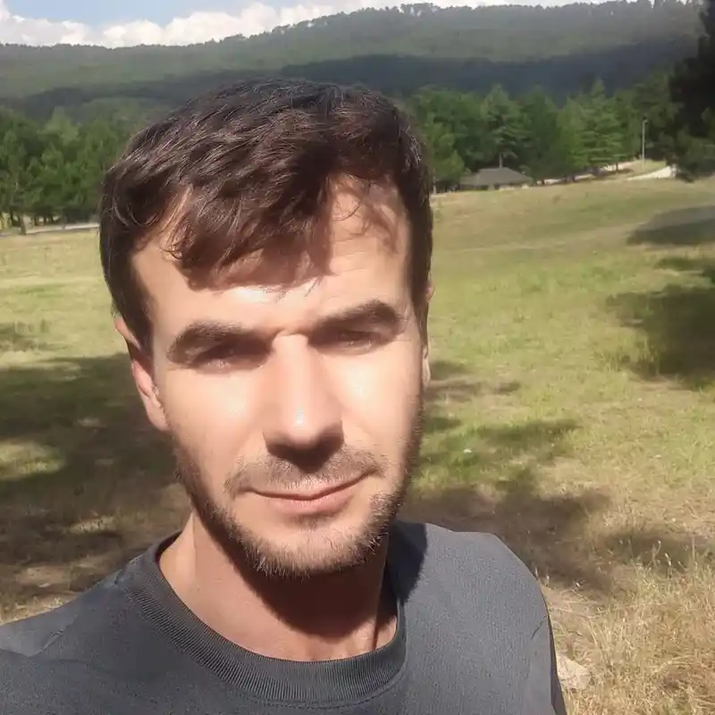 Simav'da tomruk biçme makinesine düşen işçi hayatını kaybetti