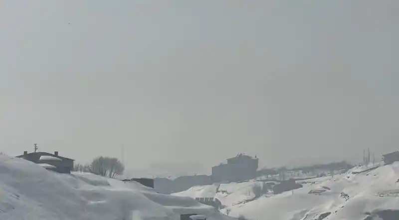 Yüksekova-Ankara uçak seferi yoğun sis nedeniyle iptal edildi