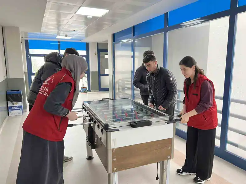 Düzce'de Öğrenciler Gençlik Merkezi'nde Buluştu