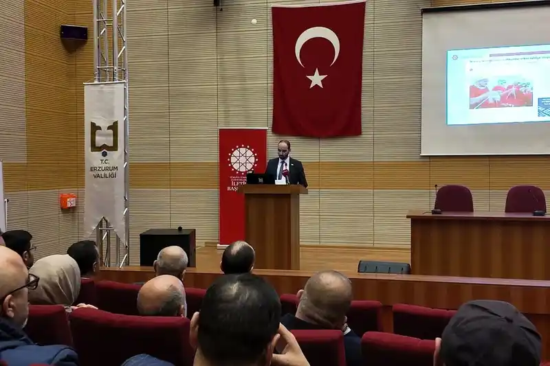 Erzurum'da Dezenformasyonla Mücadele Eğitimi Düzenlendi