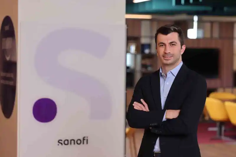 Orhan Eren Sanofi'de Kilit Pazarlar Finans İş Ortağı oldu