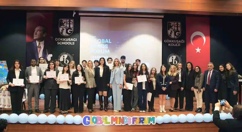 Global Minds Forum'da Gençler Küresel Meseleleri Tartıştı