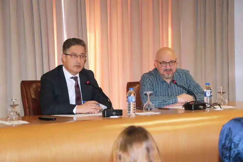 Giresun Üniversitesi'nde öğrenciler meslek temsilcileriyle buluştu