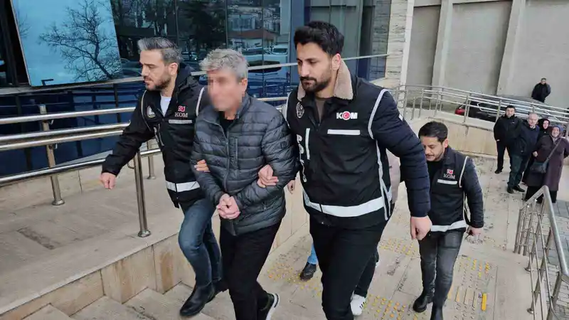 Zonguldak'ta rüşvetle sağlık raporu operasyonu: Doktor tutuklandı