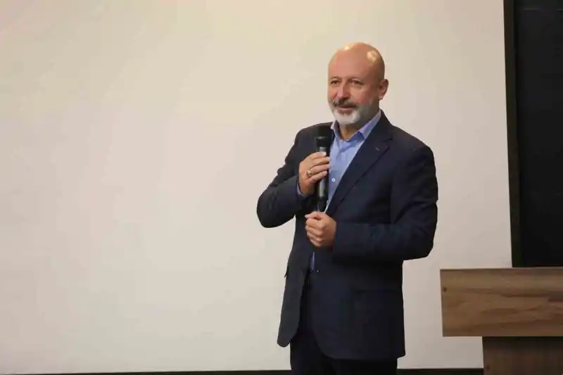 Kocasinan'da personel dış mekan bitkileri eğitimi alıyor