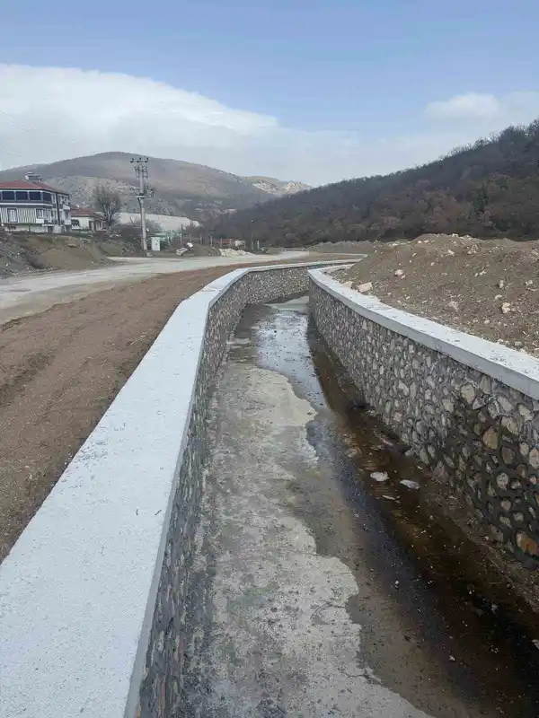 Baharözü Mahallesi'nin yıllar süren sorunları bir yılda çözüldü