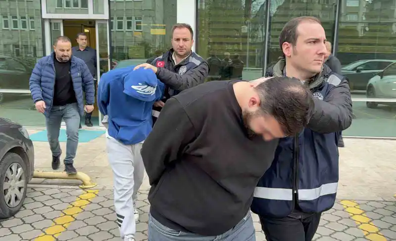Maskeli saldırıda kardeş öldü, 2 şüpheli tutuklandı