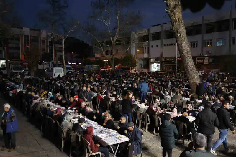 Efeler'de mahalle mahalle iftar sofraları kurulacak