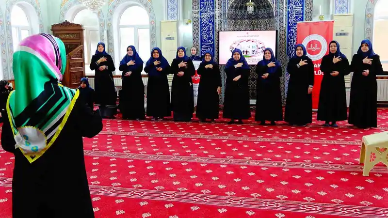 Tavşanlı'da engelli bireyler Kur'an sevgisiyle buluştu