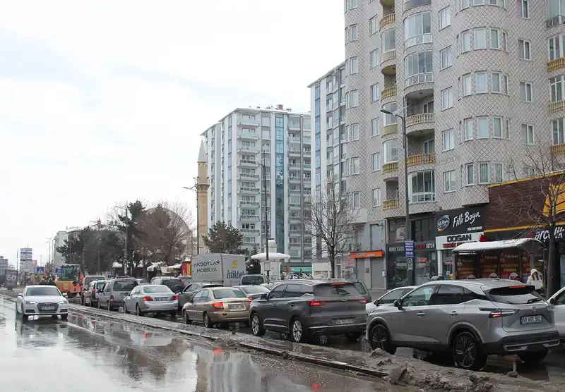 Sivas'ta Ocak'ta 733 Yeni Araç Trafiğe Kaydedildi