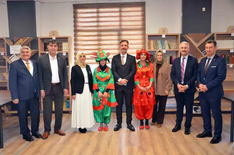 Manisa'da Ramazan Sokağı açıldı