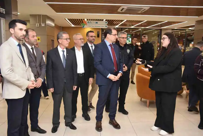 Salihli'de Gençler Sardes'i Fotoğraflarla Yorumladı