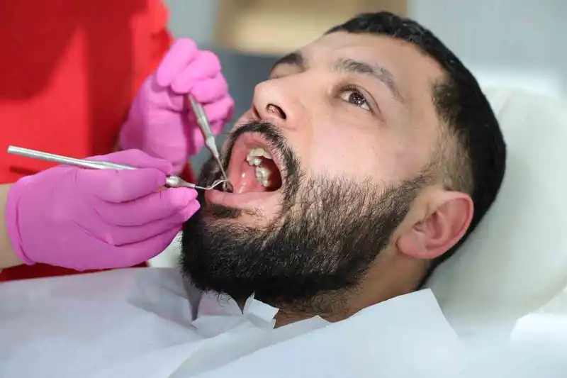 Diş Hekimi Ramazan'da Çay Tüketimi ve Ağız Sağlığı Konusunda Uyardı