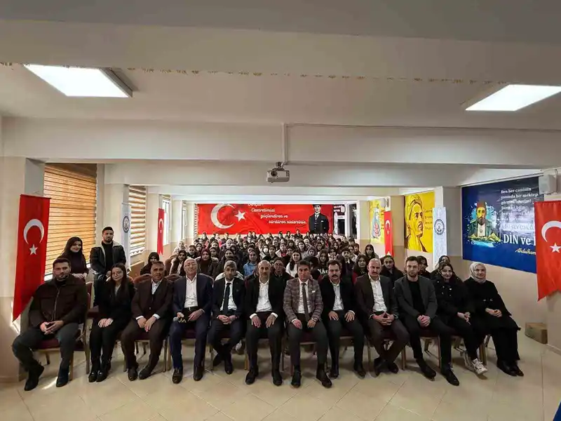 Diyadin ve Taşlıçay'da 'Bir Bilenle Bilge Nesil' projesi öğrencilerle buluştu