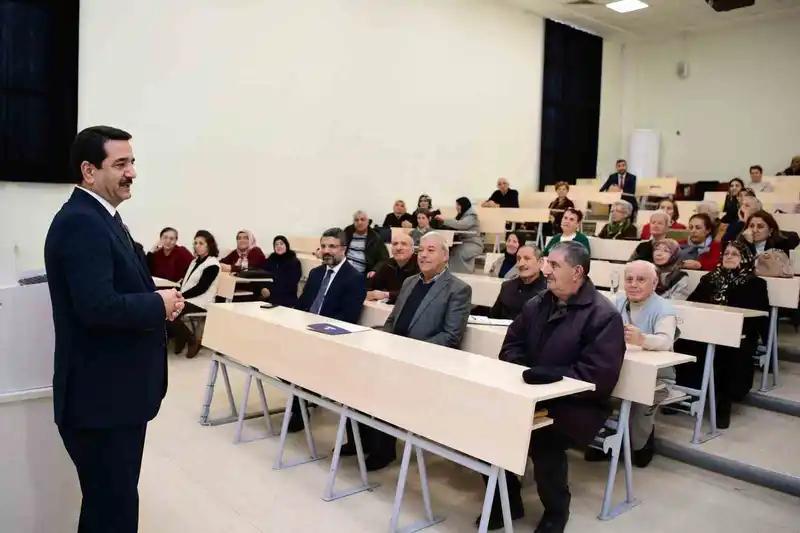 Battalgazi Başkanı Bayram Taşkın, 60 Yaş Tazelenme Üniversitesi'nde