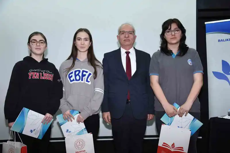 Türk Destanları Balıkesir'de Panelle Anlatıldı