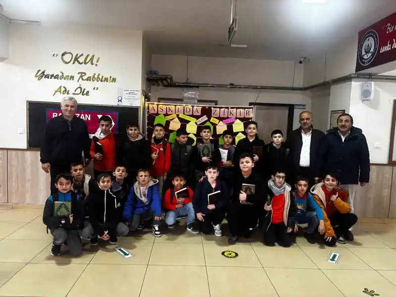 Vezirköprü'de okul koridorları Ramazan sokağına dönüştü