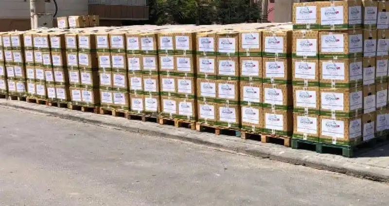 Diyarbakırlı iş adamı Oktay Bilgiç 4.500 öğrenciye kırtasiye yardımı yaptı