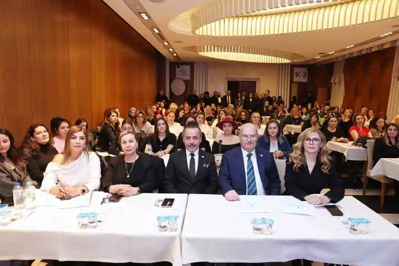 ATO'dan kuaför ve güzellik sektörü çalışanlarına makyaj eğitimi