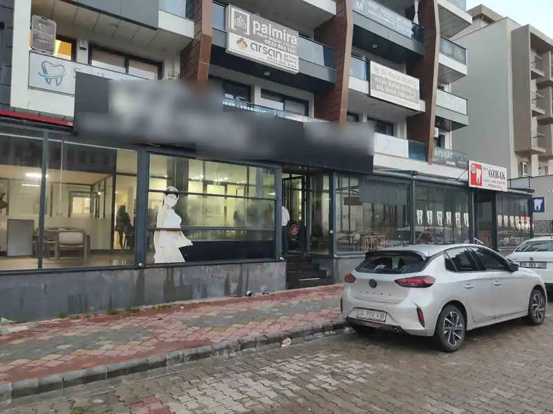 Kuşadası'nda sahte doktorlu güzellik merkezine baskın: 6 gözaltı