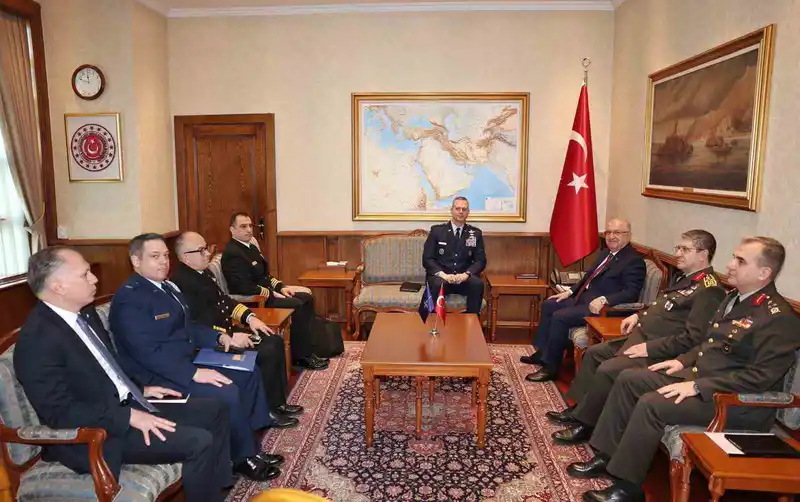 Bakan Güler, NATO Komutanı Grynkewich'i Kabul Etti