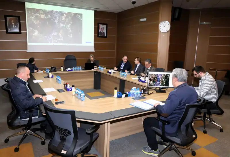 Kocaeli'de 168 şoföre 496 bin lira ceza kesildi