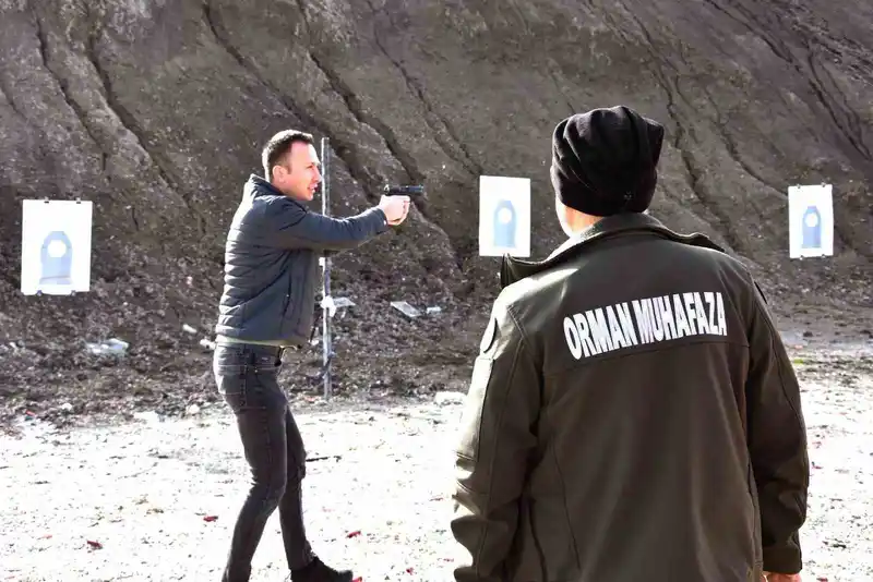 Beyşehir'de orman memurlarına emniyet ekiplerinden silah eğitimi