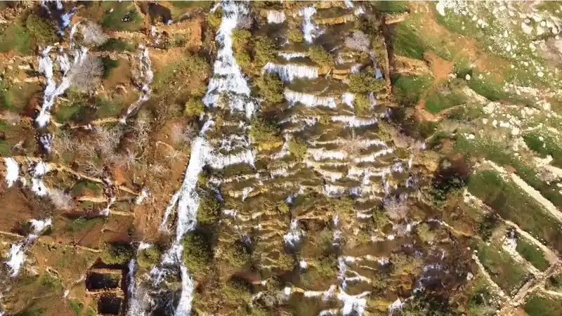 Başdeğirmen Şelalesi'ne ziyaretçi akını: Trafik 5 kilometre durdu