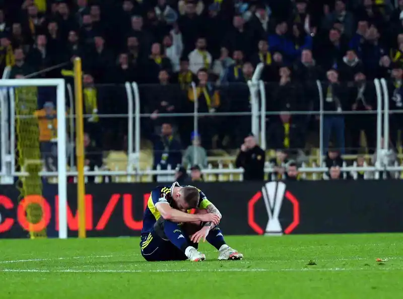 Skriniar sakatlandı, Fenerbahçe'de Çağlar oyuna girdi