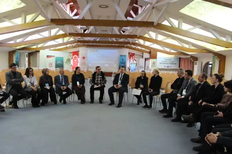 Eskişehir'de genç denetimli serbestlik yükümlüleri için dijital istihdam projesi tamamlandı