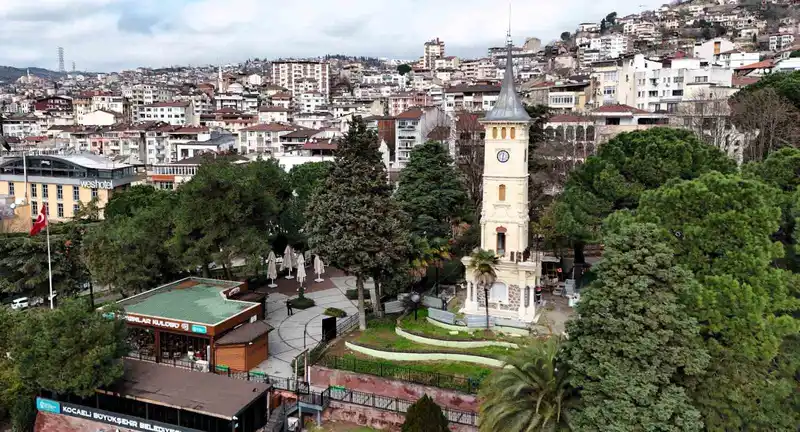 İzmit Saat Kulesi restorasyonu tamamlanıyor