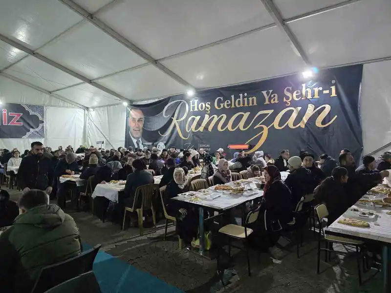 Sorgun'da her gün 450 kişi iftar çadırında, bin kişiye yemek hizmeti