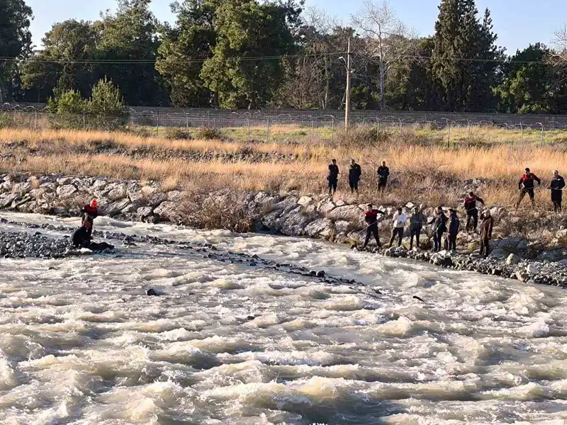 Hatay'da köprüden düşen 10 yaşındaki çocuk hayatını kaybetti