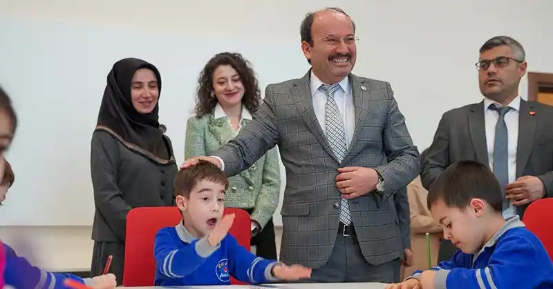 ETÜ Psikoloji Merkezi açıldı, halka hizmet verecek