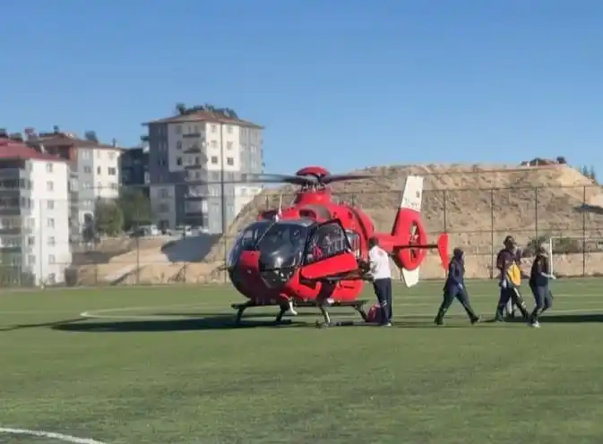 Malatya'da 86 yaşındaki hasta ambulans helikopterle sevk edildi