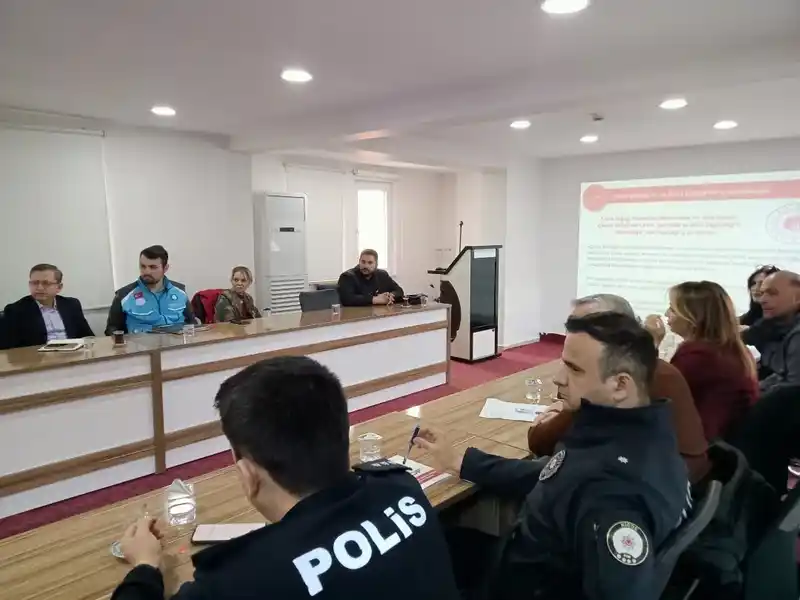 Niğde'de Afet Sağlık Grubu Operasyon Planı Değerlendirildi