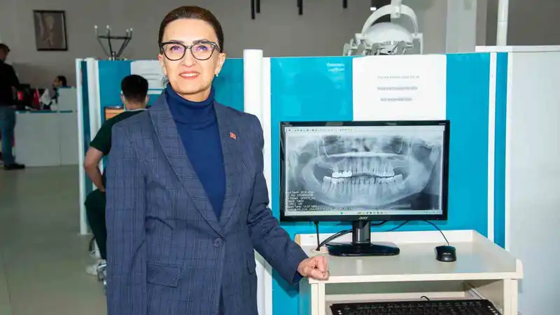 Selçuk Üniversitesi Beyhekim'de ağız ve diş sağlığı hizmeti sunuyor