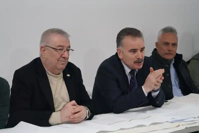 Kazdağı Güvenlik Yolları Projesi için vatandaşlarla kamulaştırma toplantısı